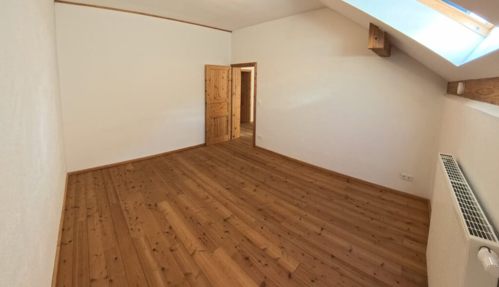 2nd-Floor-Room1-2