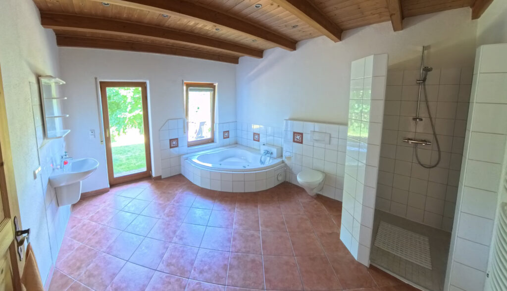 Bath1